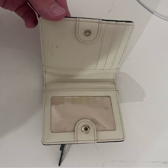 Kate Spade Wallet - Picture 2 of 3